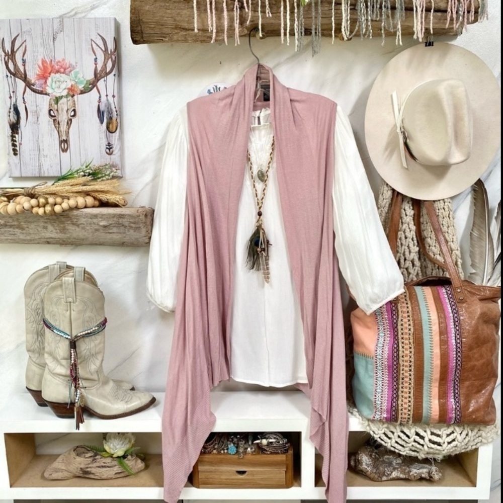 Summer blush duster vest/sleeveless cardigan cover up w beach resort vacay vibe